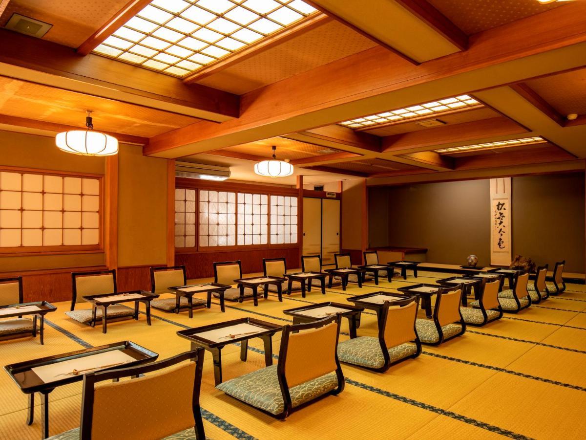 Отель Wakamatsu HakoneЮгавара Экстерьер фото