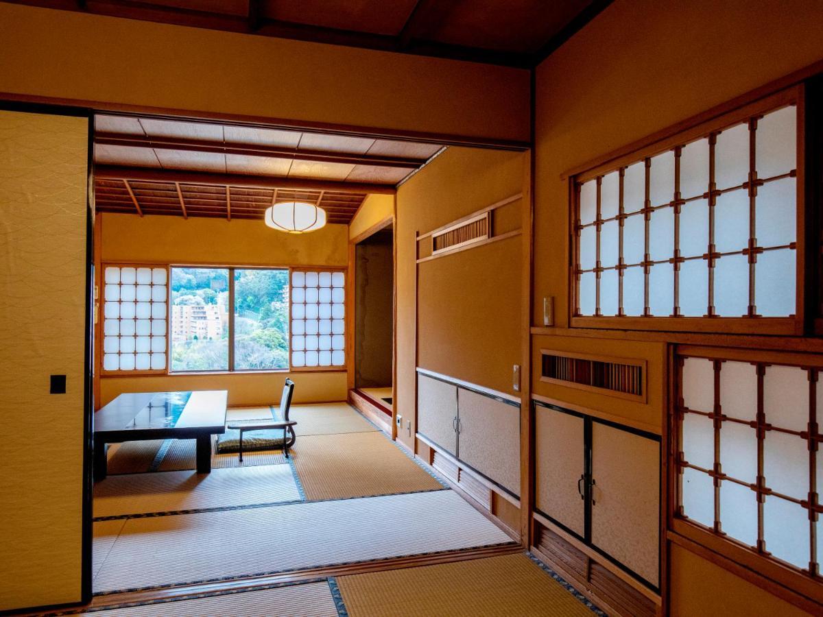 Отель Wakamatsu HakoneЮгавара Экстерьер фото