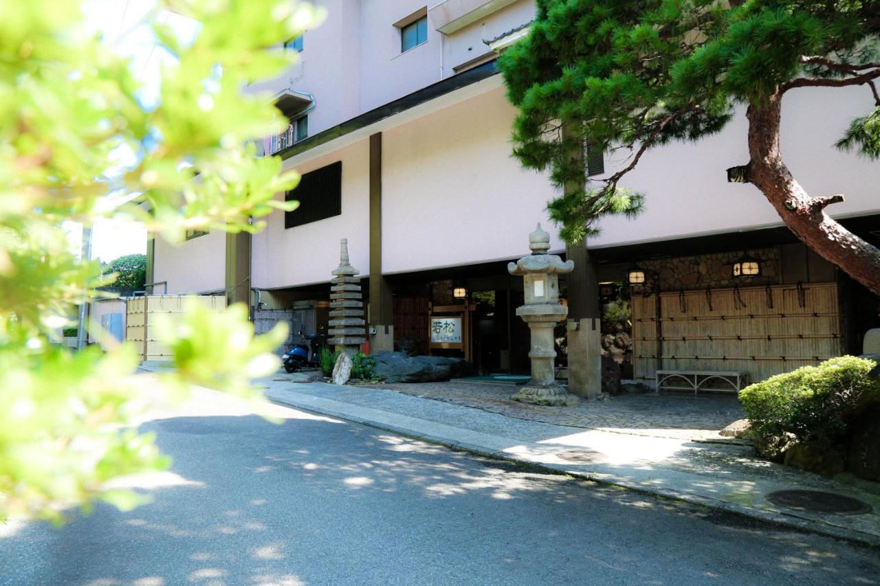 Отель Wakamatsu HakoneЮгавара Экстерьер фото